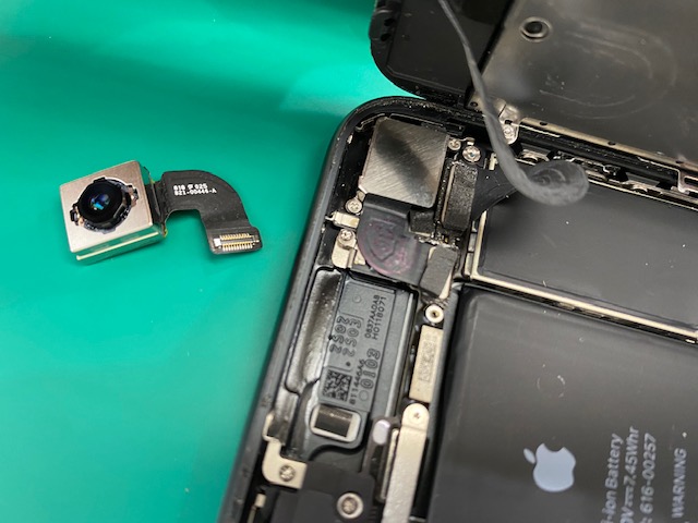【横浜市港南区】 iPhone 7のカメラ修理