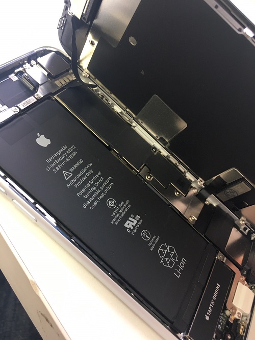 iPhoneSE2の修理もお任せください！