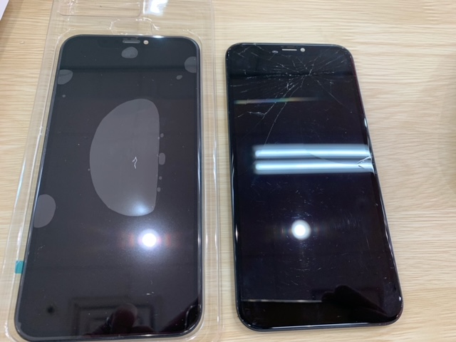 【東武練馬】iPhoneXR　液晶ガラス割れ