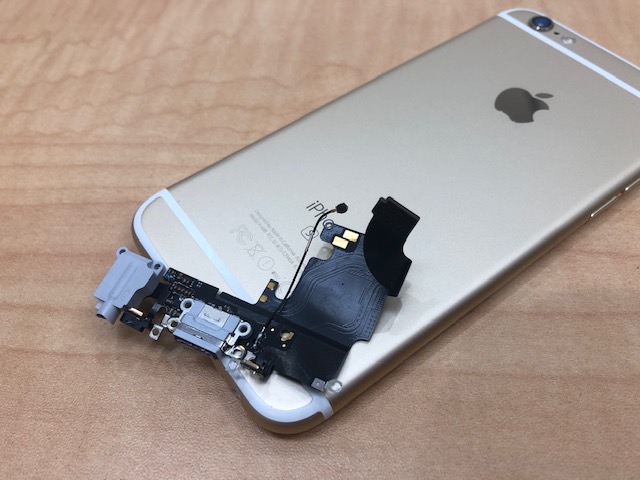 【東武練馬】 iPhone修理 イオン板橋店 充電不具合は思いのほか