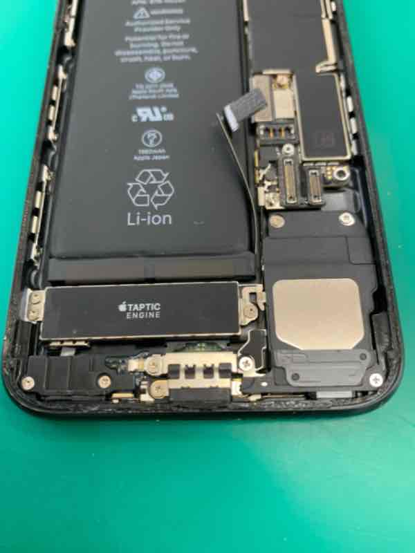 【横浜市 栄区】iPhone 7の充電コネクタ交換