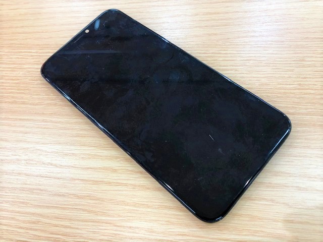 【西台】 iPhone修理 イオン板橋店 X画面修理