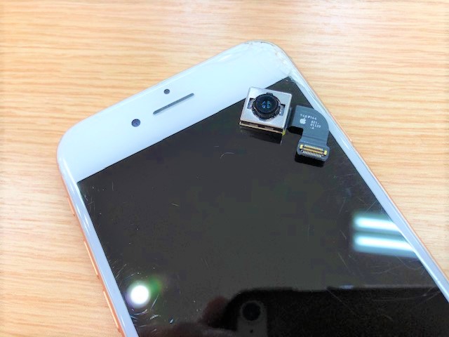 【東武練馬】 iPhone修理 イオン板橋店 8カメラ修理
