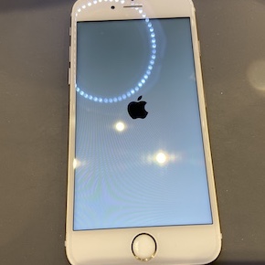 iPhoneの【リンゴループ】修理可能です！