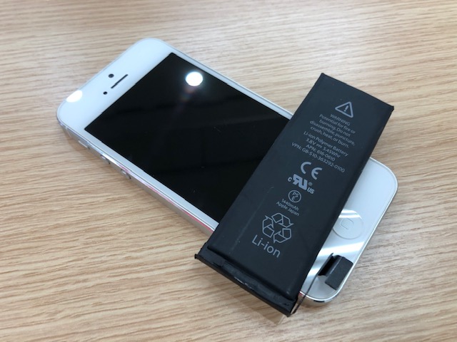 【東武練馬】 iPhone修理 イオン板橋店 5バッテリー交換