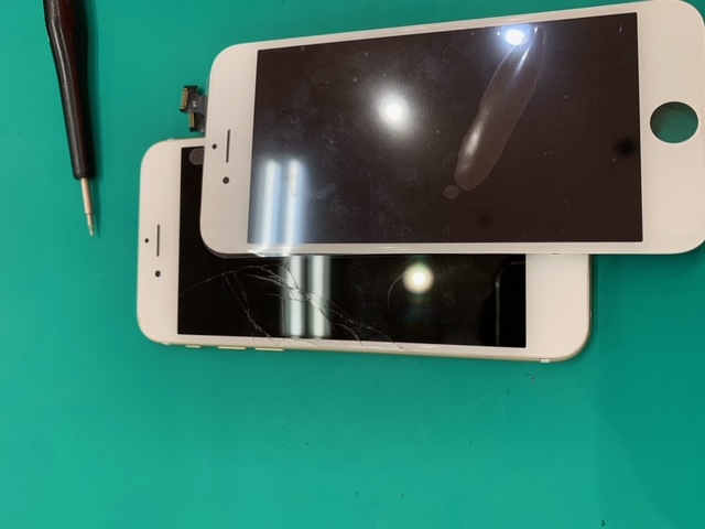 【最寄り東武練馬駅】　iPhone6 ガラス割れ