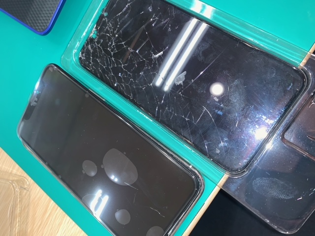 【最寄り東武練馬】iPhone11ガラス割れ