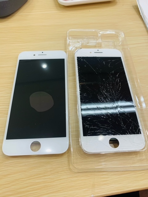 【最寄り東武練馬】iPhone8 割れ→リペア交換