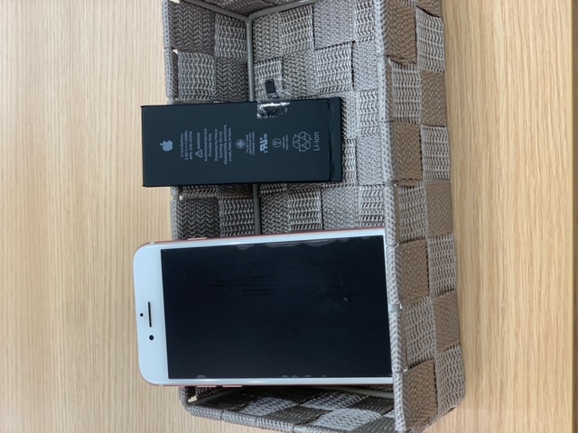 【最寄り東武練馬のiPhone修理】7 バッテリーの劣化