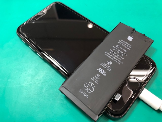 購入後2～3年ほどが交換の時期？iPhone8バッテリー交換事例