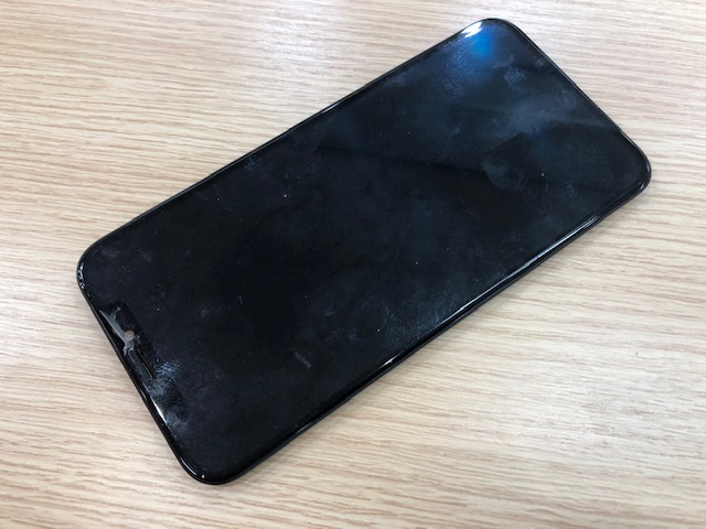 【東武練馬】 iPhone修理 イオン板橋店 XSタッチ操作不良