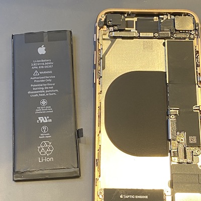 iPhone8 10分でバッテリー交換！