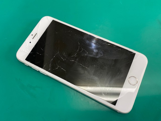 【横浜市 港南区】iPhone 6S Plusのパネル交換