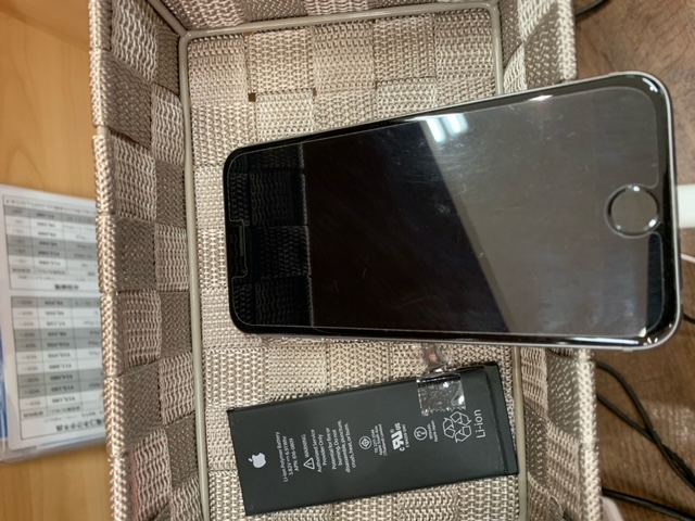 【最寄り東武練馬のiPhone修理】6 バッテリー劣化