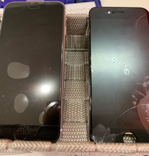 【最寄り東武練馬】iPhoneSE2 液晶が変色？