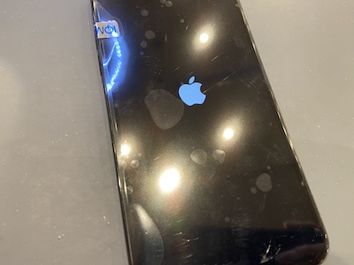 iPhoneXSの画面交換修理