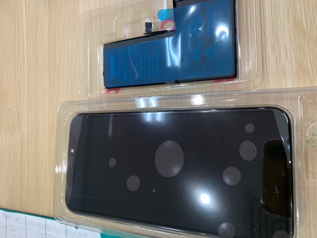 板橋区にあるイオンでiPhone修理最速即日対応修理店