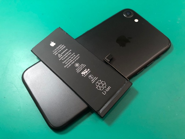【板橋区】 iPhone修理 iPhone7 バッテリー交換 イオン