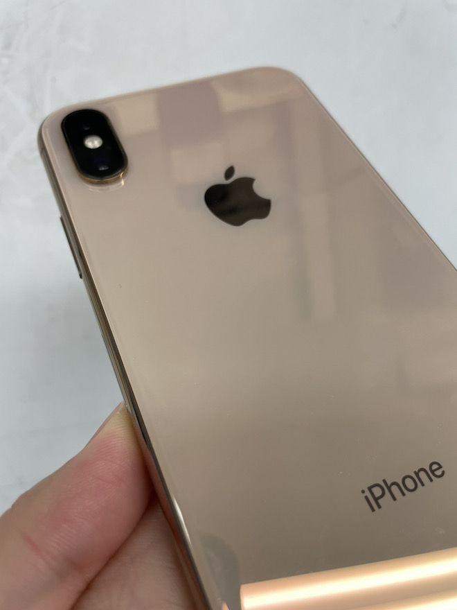 iPhone XSのバッテリー交換修理いたしました！