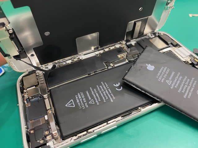 【横浜市栄区】 iPhone 8のバッテリー交換