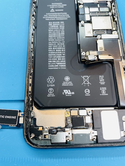 《天白区植田》iPhone11Proバッテリー交換修理