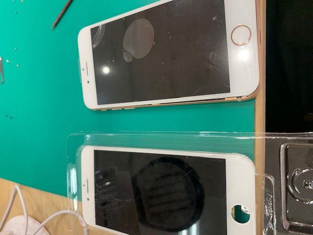 【和光市】　iPhone8 ガラス割れ破損