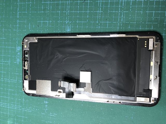 足立区綾瀬よりお越しのiPhone11Proガラス割れ修理のお客様！