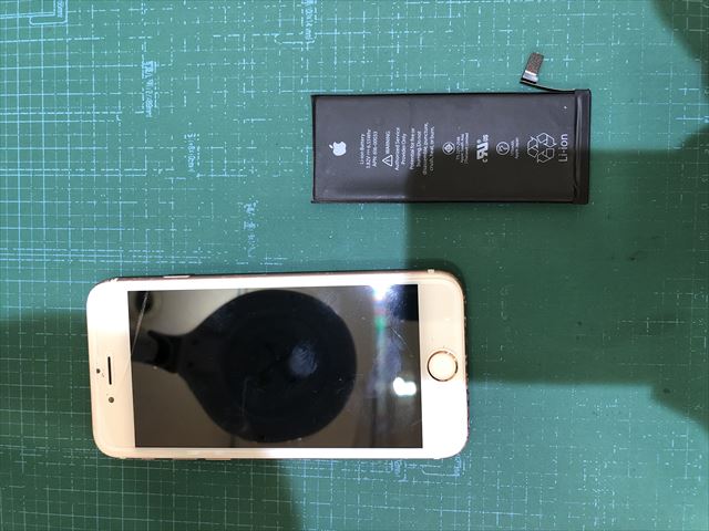 足立区千住よりお越しのiPhone6Sバッテリー交換修理のお客様！！