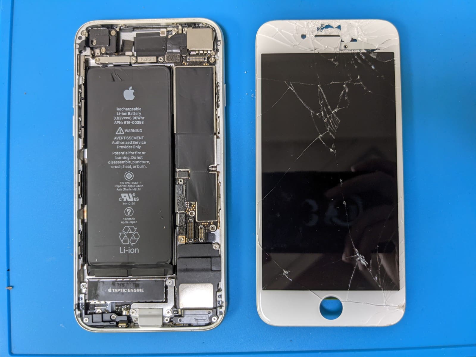 iPhone8のガラス修理！当店なら約30分で修理完了