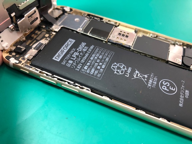 【成増】iPhone修理 イオン板橋店 6バッテリー交換
