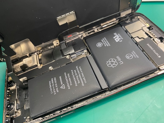 【横浜市戸塚区】 iPhone Xのバッテリー交換