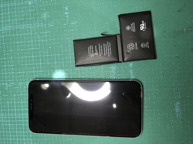 足立区西新井よりお越しのiPhoneXバッテリー交換のお客様！！