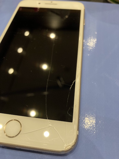 iPhone7Plus画面交換修理！！