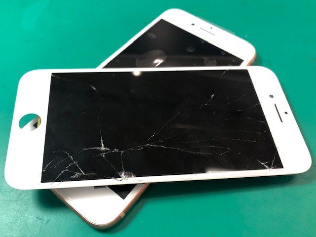 iPhone修理 イオン板橋店【練馬春日町】8画面修理