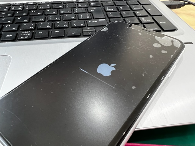  【大船】 iPhone XRのリンゴループ復旧