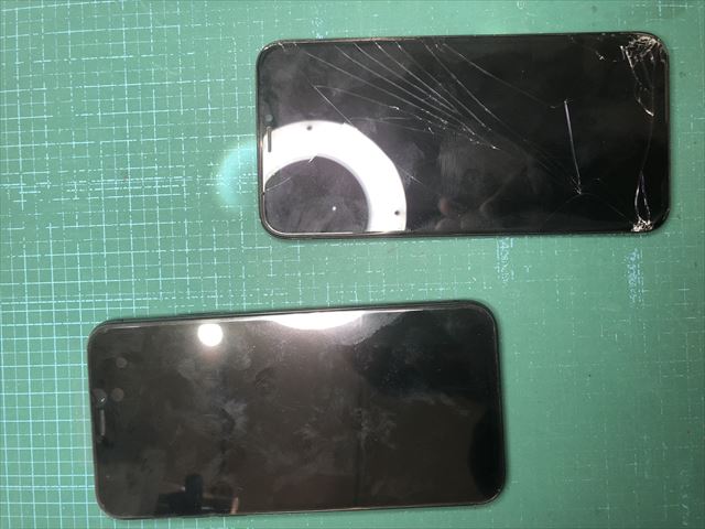 荒川区町屋からお越しのiPhoneXSガラス割れ修理のお客様！！
