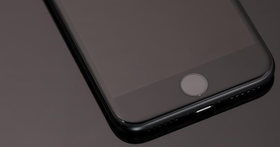 iphone7.8.SE2のホームボタンが反応しない？！