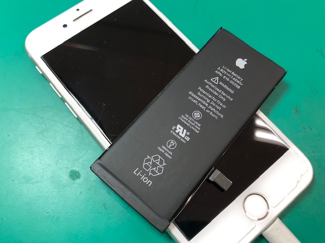 iPhone7のバッテリー交換【高島平からお越しのお客様】