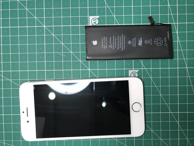 荒川区南千住よりお越しのiPhone6Sバッテリー交換のお客様！！