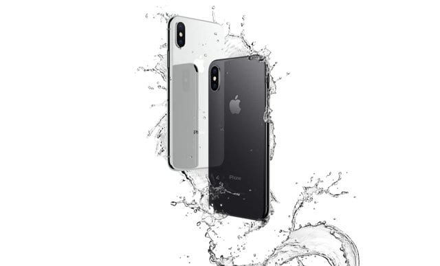 最新版　iPhoneの耐水性能と水没時の対処法について！