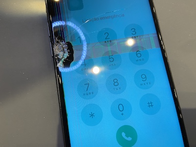 iPhone8 画面故障 修理しました！