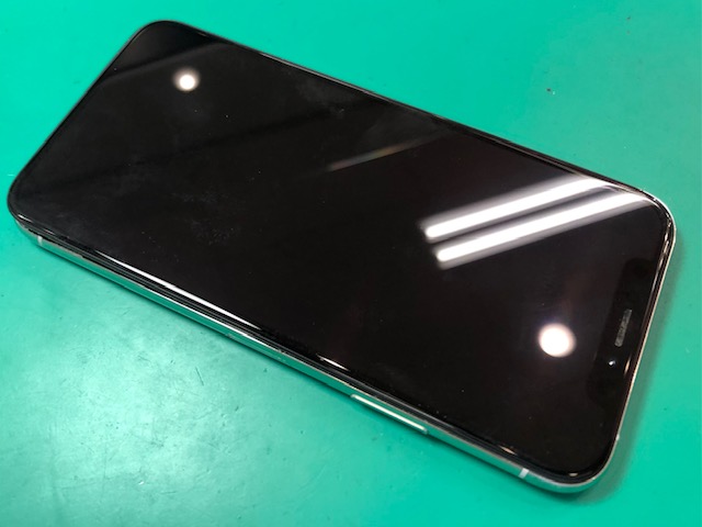 【西台】iPhone修理 イオン板橋店 XS画面修理