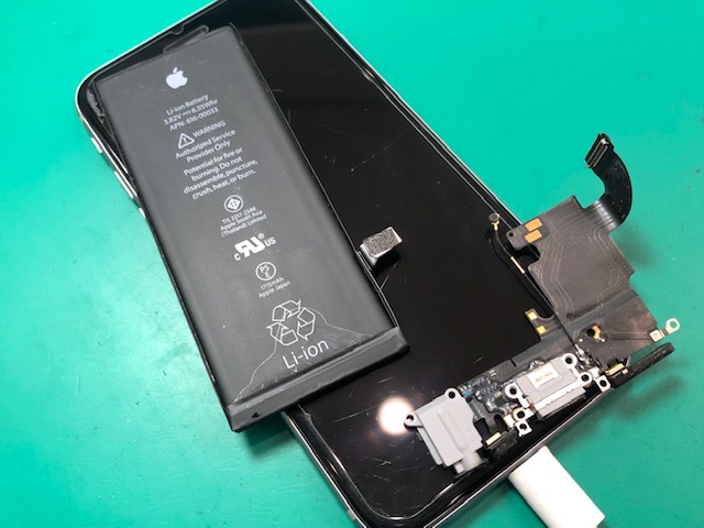 【大泉学園】iPhone修理 イオン板橋店 6S充電ドック修理