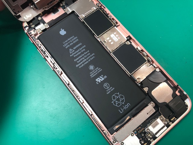 【蓮根】iPhone修理 イオン板橋店 6Sバッテリー交換