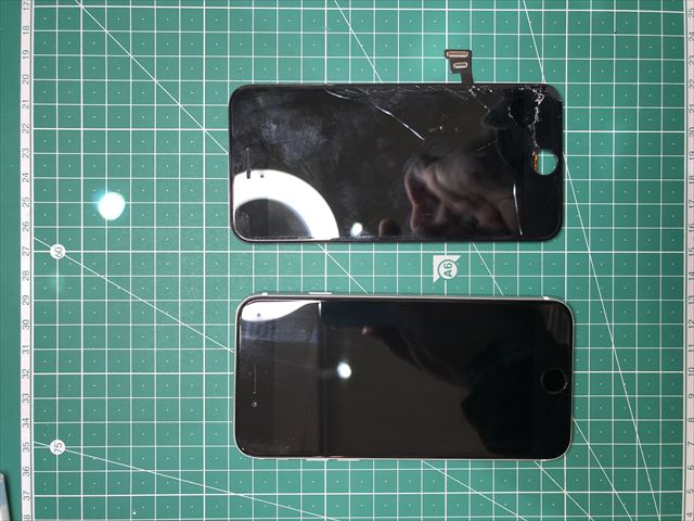 足立区千住よりお越しのiPhoneSE2ガラス割れ修理のお客様！！