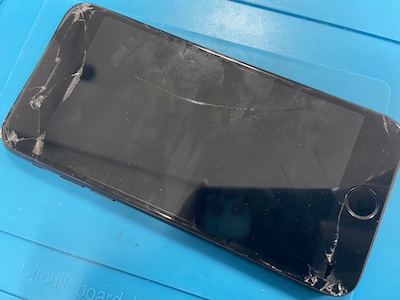 【iPhone7画面割れ】予約なしでも即日修理可能！