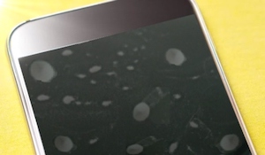 iPhoneの画面が勝手に動く！？故障？【iPhone修理】