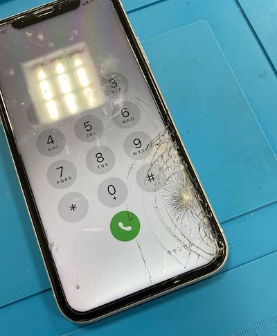 iPhoneXRの液晶画面修理しました！予約なしでも受付可能です！