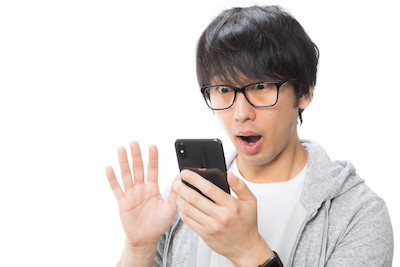 iPhoneの画面が真っ暗に!? その状態でも直せます！