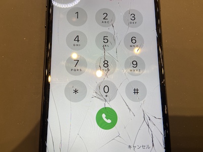 最短30分で画面割れ修理できます！！